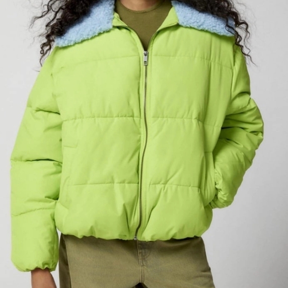 NWOT Urban Outfitters Pockets Puffer Coat Green Small